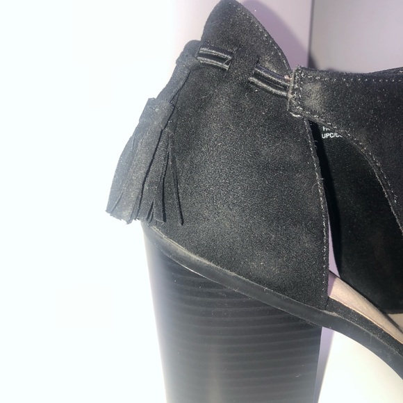 Heels - Picture 4 of 4